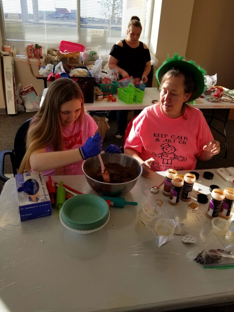 Artwork and artists from the December 2018 — Christmas Fun session at Creating With Blind Abandon.