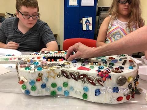 Artwork and artists from the September 2019 — The Color of Blind session at Creating With Blind Abandon.