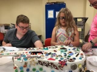 Artwork and artists from the September 2019 — The Color of Blind session at Creating With Blind Abandon.