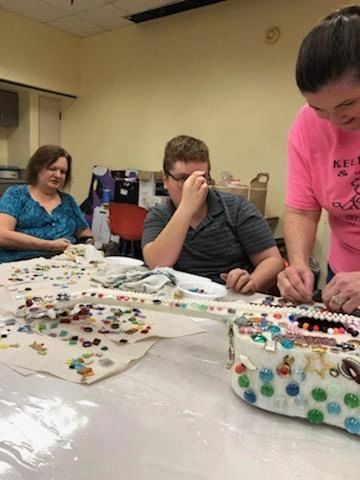 Artwork and artists from the September 2019 — The Color of Blind session at Creating With Blind Abandon.