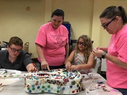 Artwork and artists from the September 2019 — The Color of Blind session at Creating With Blind Abandon.