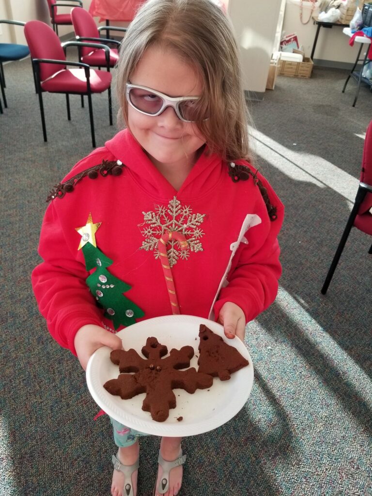Artwork and artists from the December 2018 — Christmas Fun session at Creating With Blind Abandon.