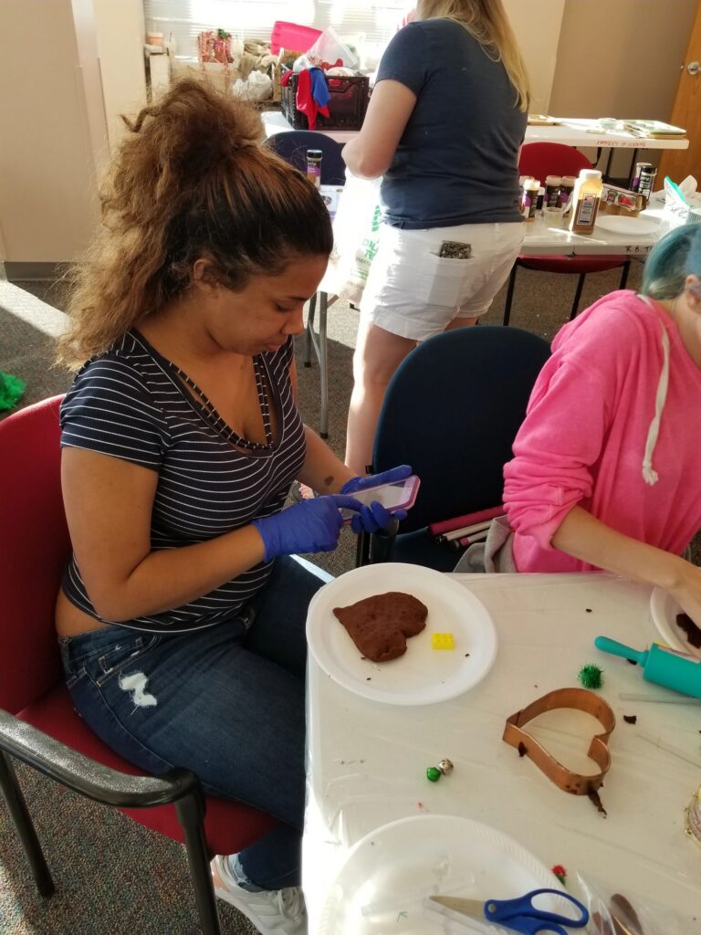 Artwork and artists from the December 2018 — Christmas Fun session at Creating With Blind Abandon.