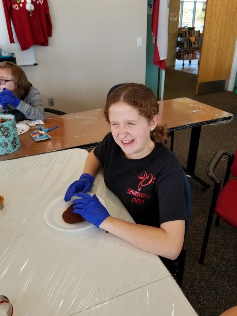 Artwork and artists from the December 2018 — Christmas Fun session at Creating With Blind Abandon.