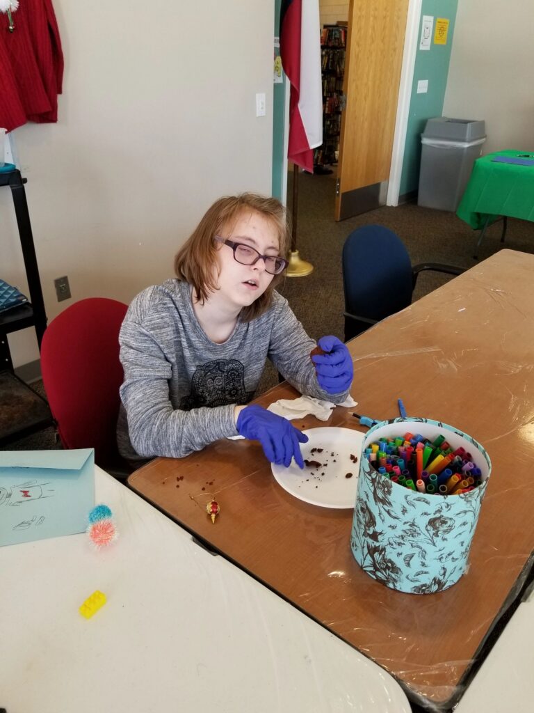 Artwork and artists from the December 2018 — Christmas Fun session at Creating With Blind Abandon.