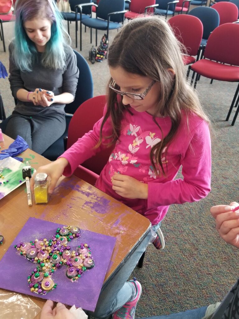 Artwork and artists from the February 2019 — Mardi Gras Fun session at Creating With Blind Abandon.