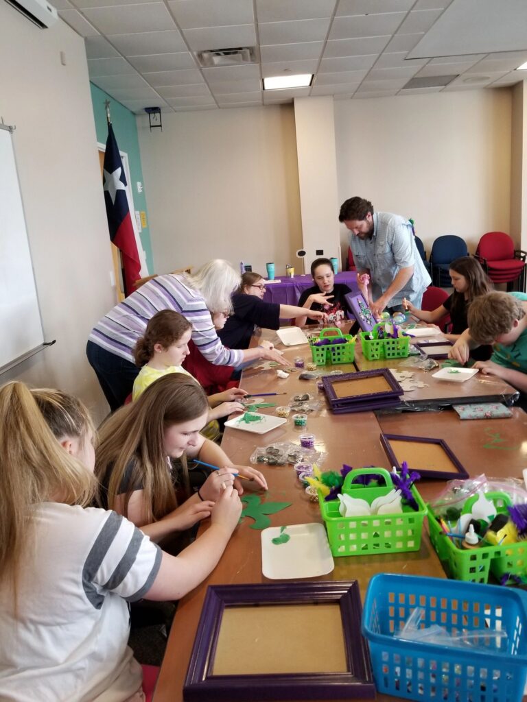 Artwork and artists from the February 2019 — Mardi Gras Fun session at Creating With Blind Abandon.