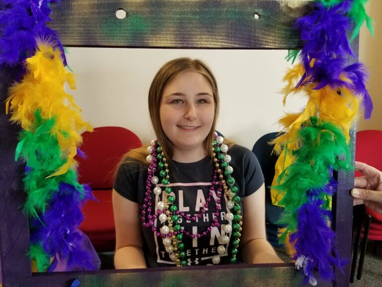 Artwork and artists from the February 2019 — Mardi Gras Fun session at Creating With Blind Abandon.