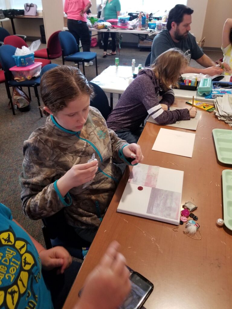 Artwork and artists from the March 2019 — Restaurant Art session at Creating With Blind Abandon.