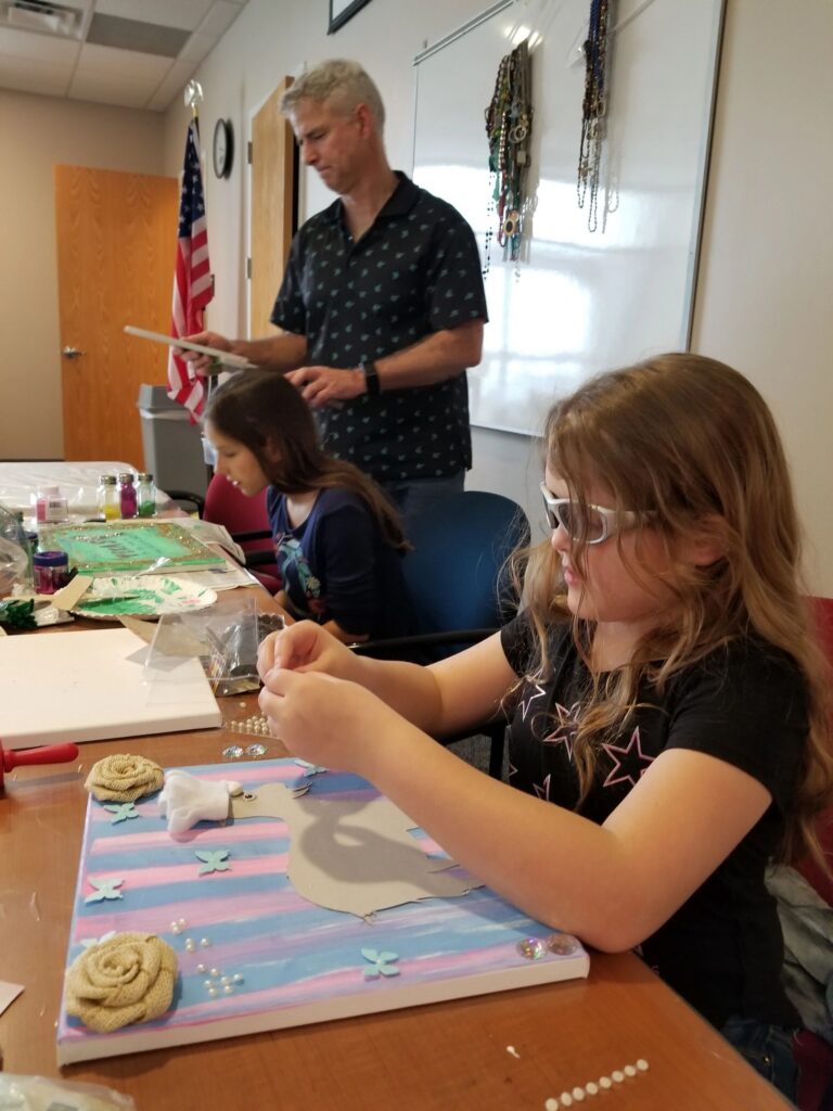 Artwork and artists from the March 2019 — Restaurant Art session at Creating With Blind Abandon.