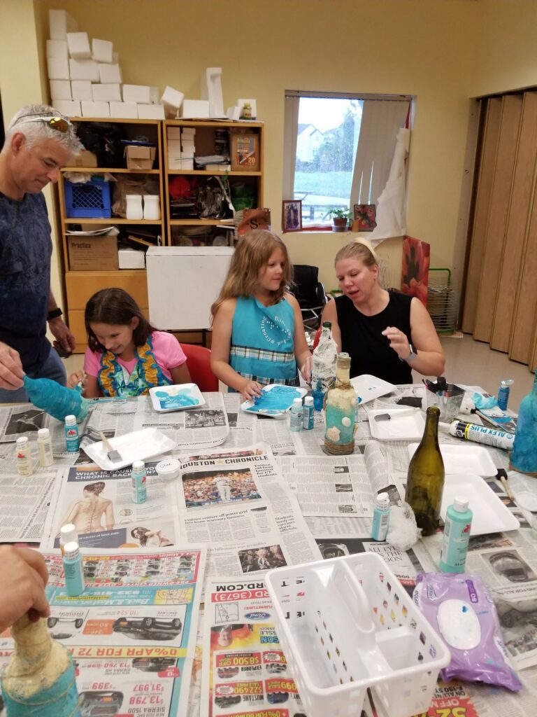 Artwork and artists from the August 2019 Beach Bottles session at Creating With Blind Abandon.