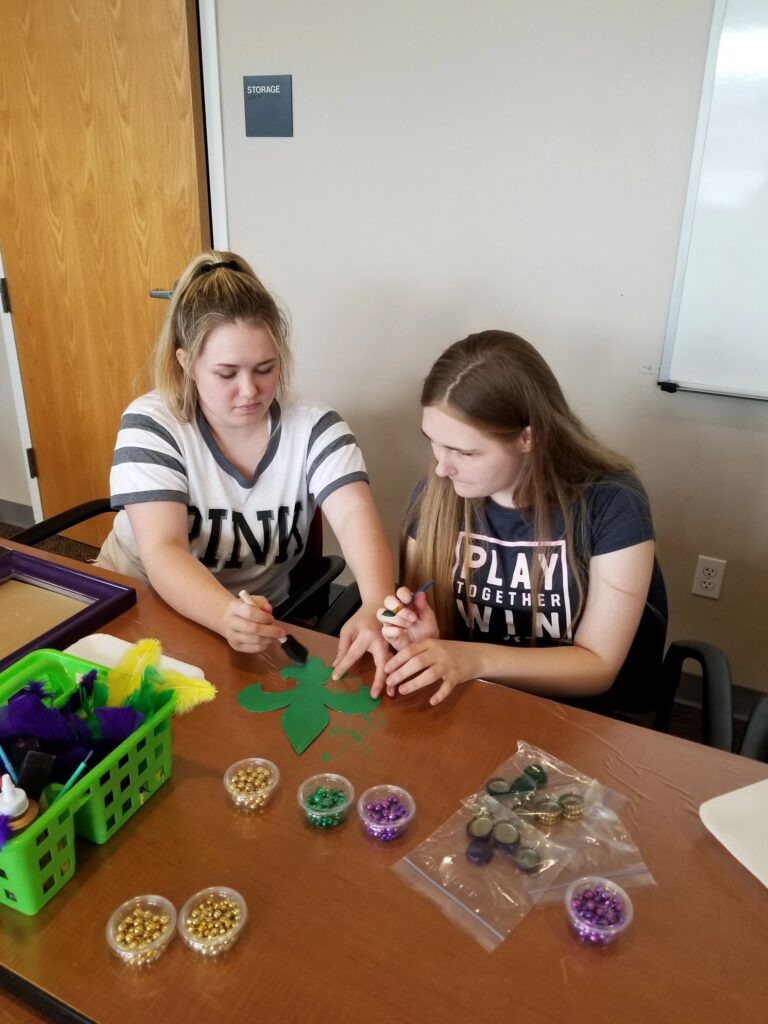 Artwork and artists from the February 2019 — Mardi Gras Fun session at Creating With Blind Abandon.