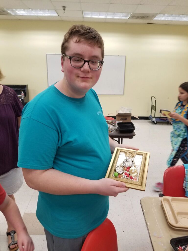 Artwork and artists from the Dec 2019 — Jeweled Christmas Trees session at Creating With Blind Abandon.