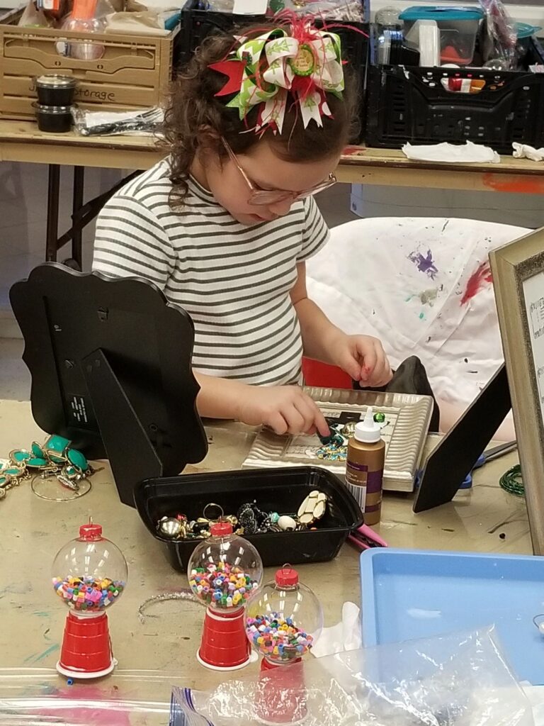 Artwork and artists from the Dec 2019 — Jeweled Christmas Trees session at Creating With Blind Abandon.
