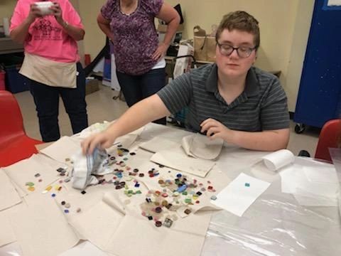 Artwork and artists from the September 2019 — The Color of Blind session at Creating With Blind Abandon.