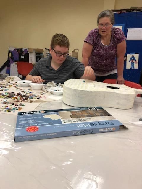 Artwork and artists from the September 2019 — The Color of Blind session at Creating With Blind Abandon.