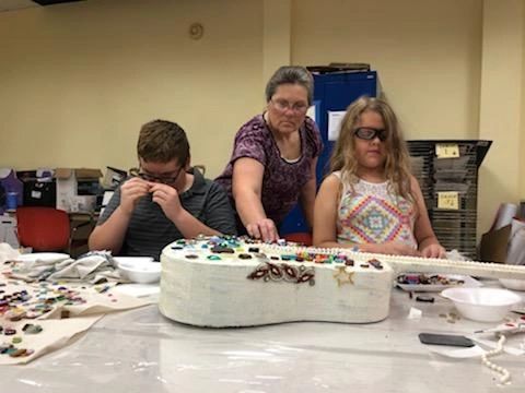 Artwork and artists from the September 2019 — The Color of Blind session at Creating With Blind Abandon.