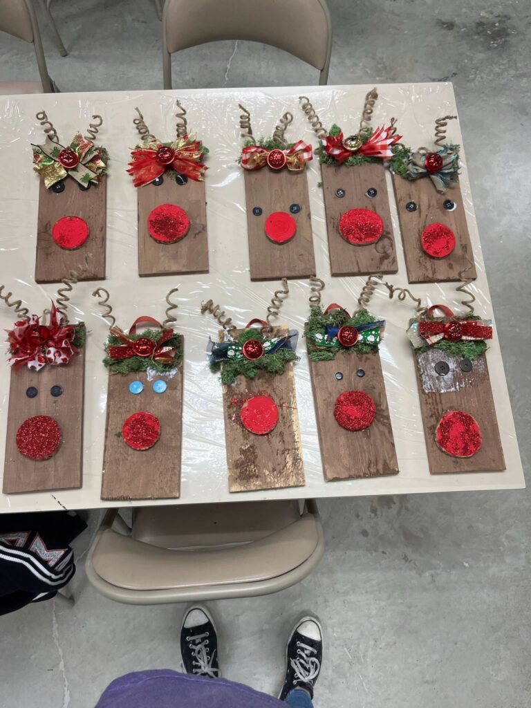 Artwork and artists from the Dec'23 — Kids Rudolph session at Creating With Blind Abandon.