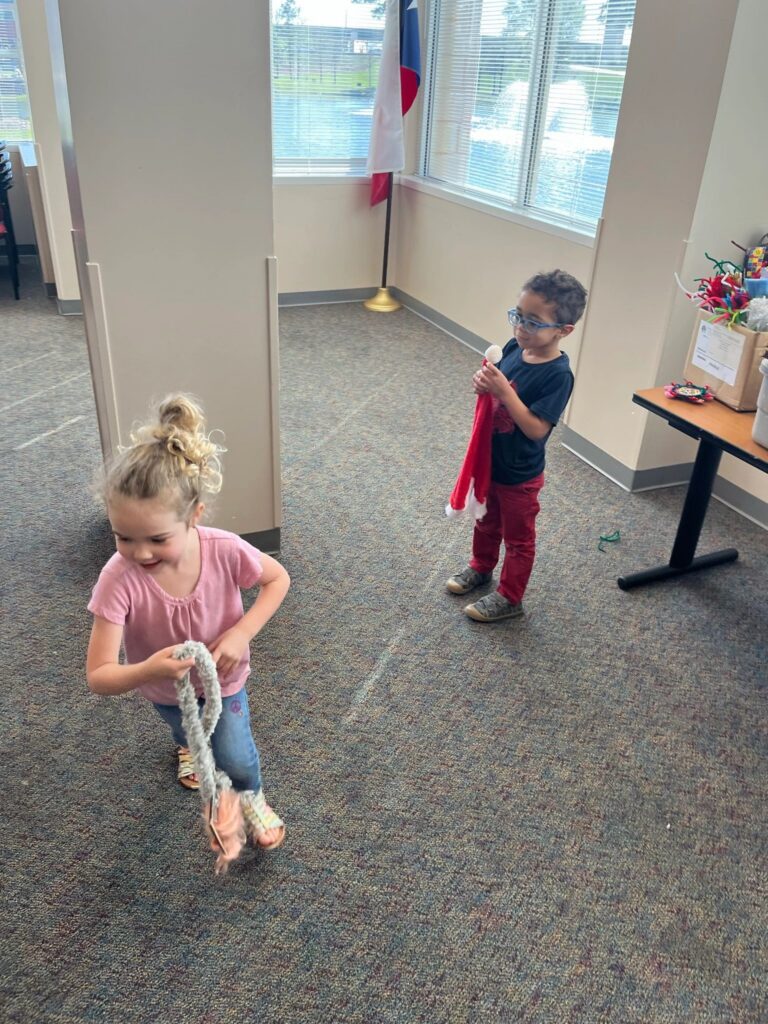 Artwork and artists from the March 2023 Weaving with guest artist, Tori Christenson session at Creating With Blind Abandon.