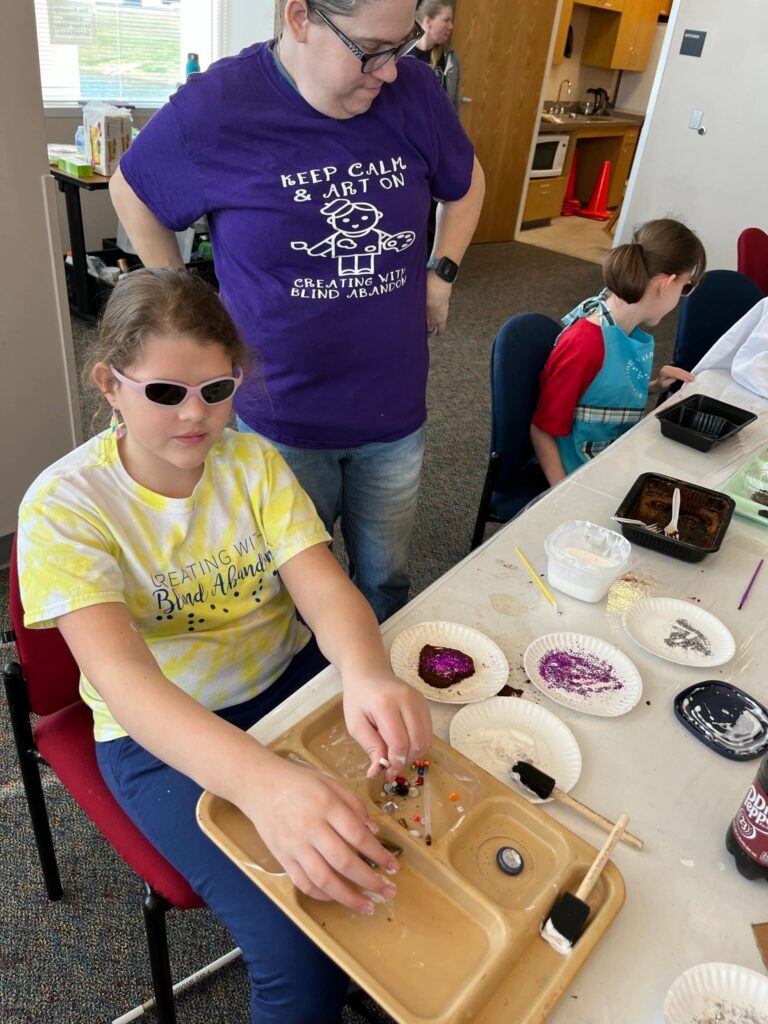 Artwork and artists from the February 2023 — Cinnamon Applesauce Valentines Ornaments session at Creating With Blind Abandon.