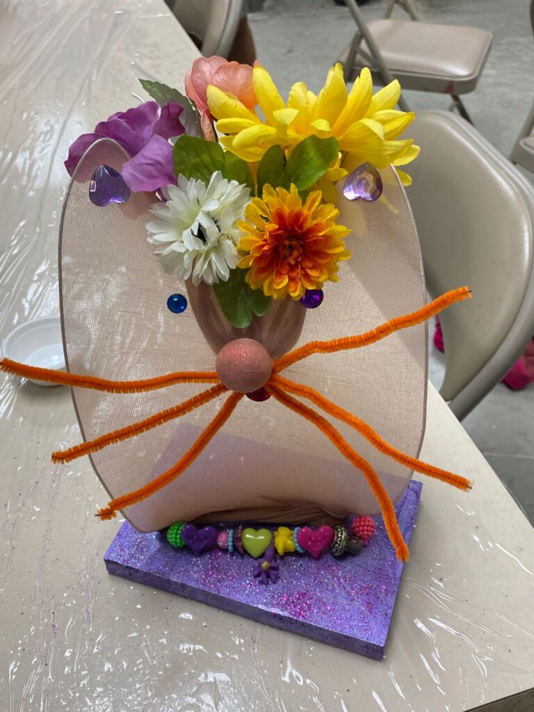 Artwork and artists from the September 2023 Adult Sculptures session at Creating With Blind Abandon.