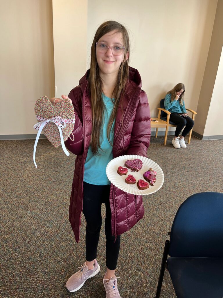 Artwork and artists from the February 2023 — Cinnamon Applesauce Valentines Ornaments session at Creating With Blind Abandon.