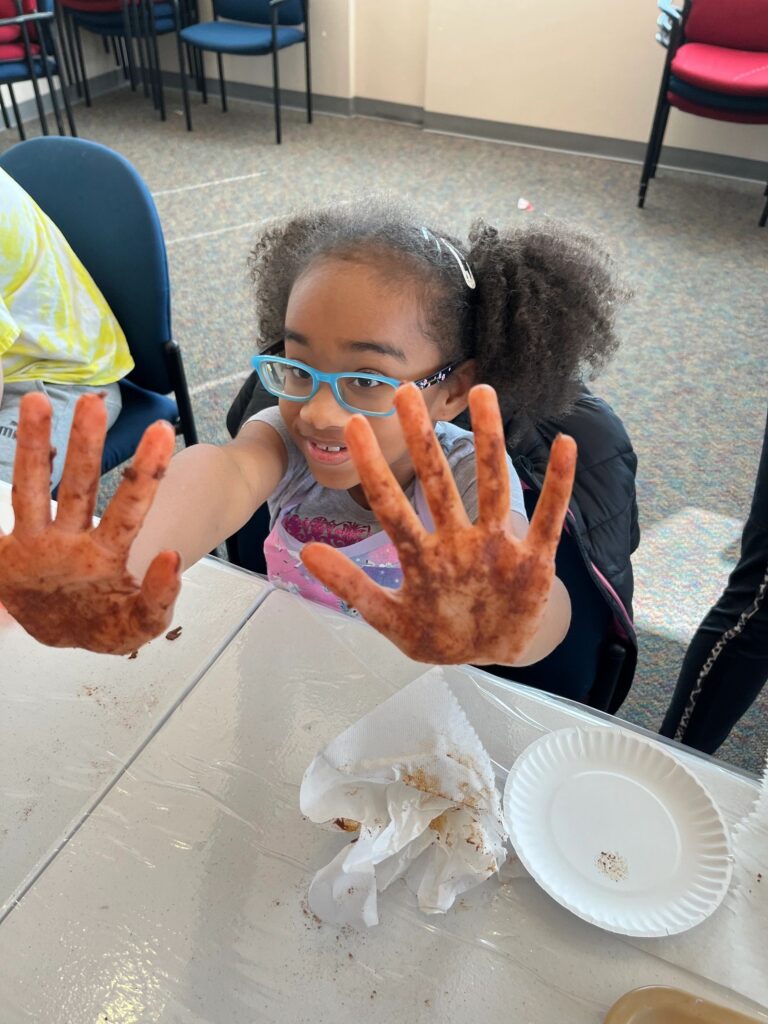 Artwork and artists from the February 2023 — Cinnamon Applesauce Valentines Ornaments session at Creating With Blind Abandon.
