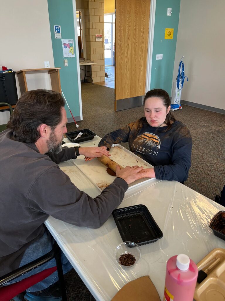 Artwork and artists from the February 2023 — Cinnamon Applesauce Valentines Ornaments session at Creating With Blind Abandon.