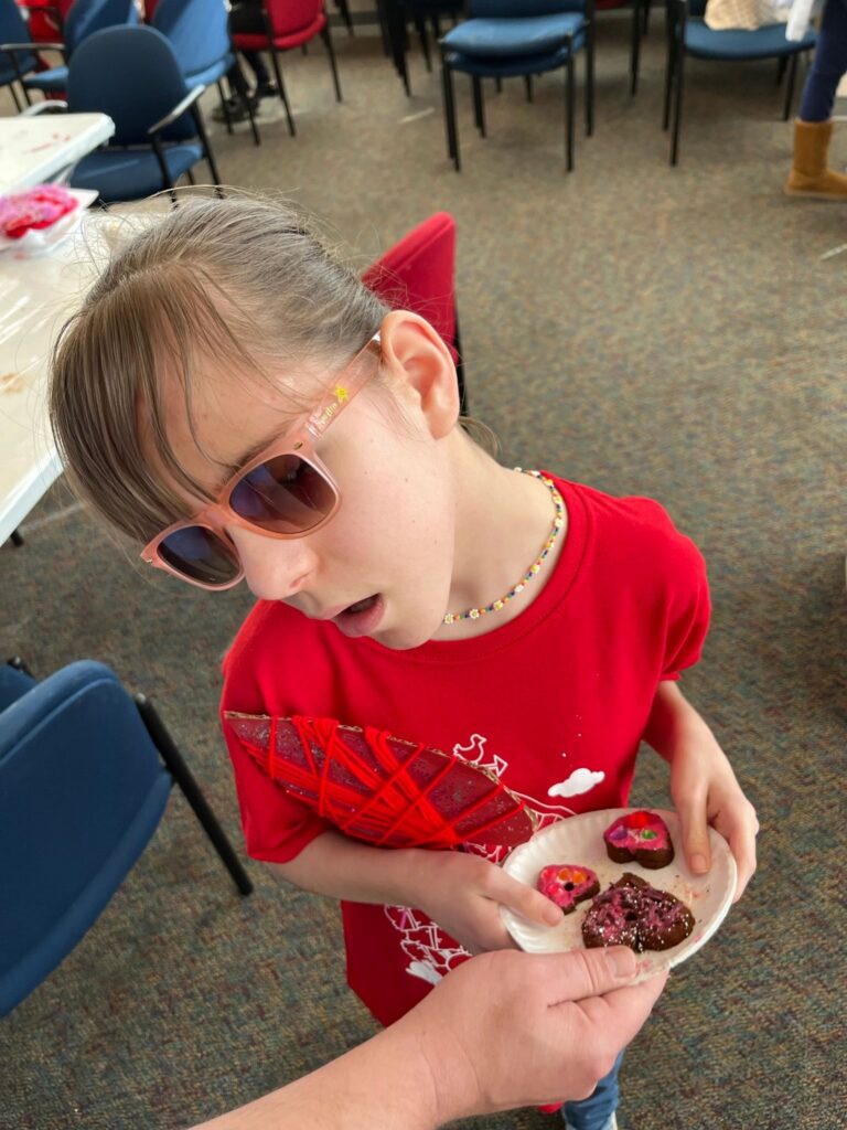 Artwork and artists from the February 2023 — Cinnamon Applesauce Valentines Ornaments session at Creating With Blind Abandon.